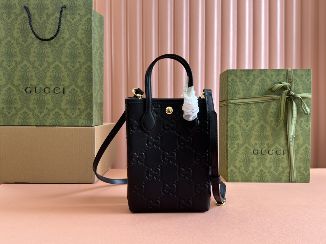 Gucci Satchel Bags